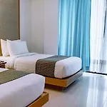 Crown Regency Courtyard Resort
