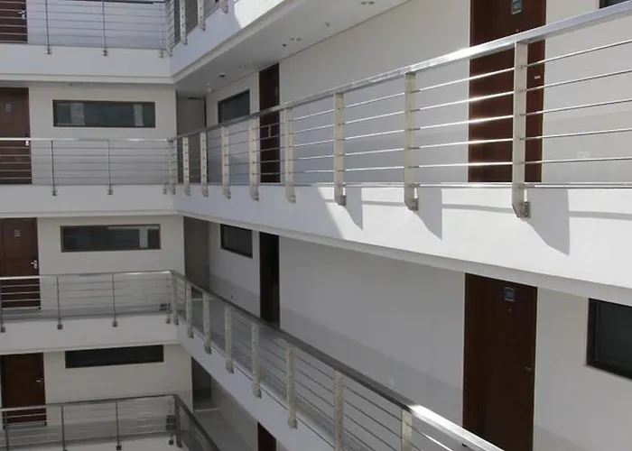 Crown Regency Courtyard Resort
